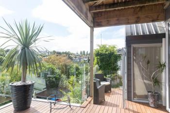 Kohimarama Beach Oasis